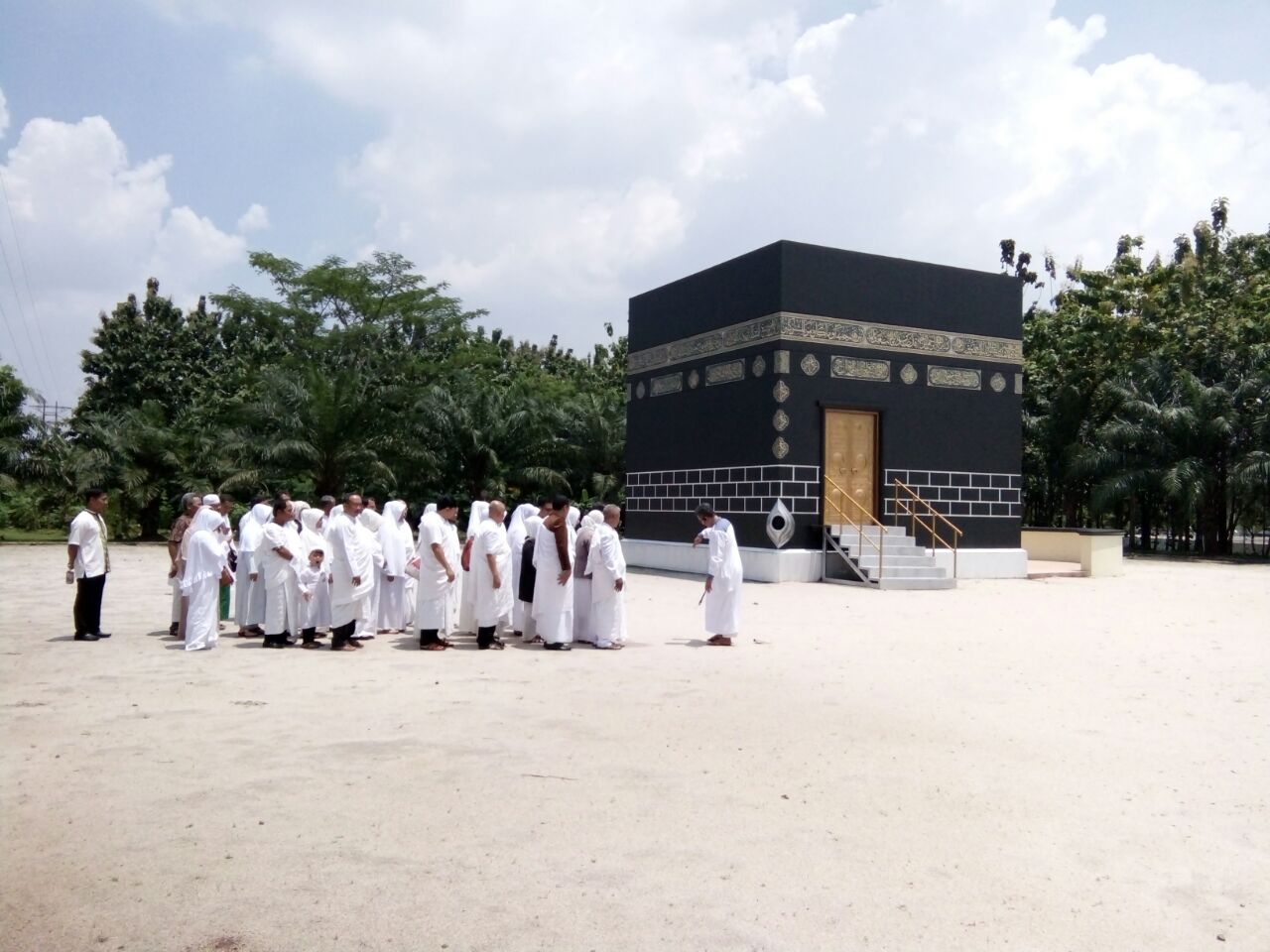 Wisata Mulia Haji Manasik